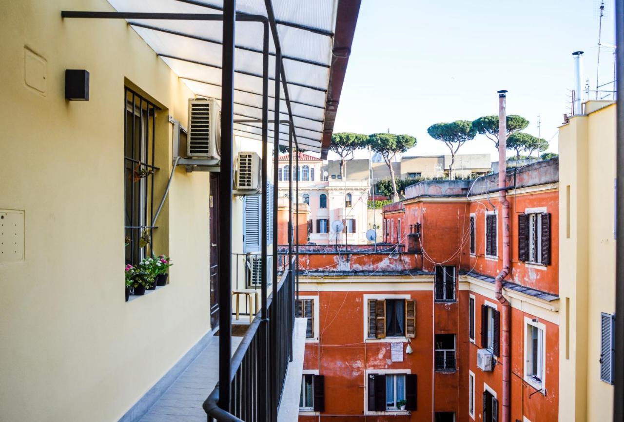 House Candia 111 - Vatican Museum Apartment ローマ エクステリア 写真